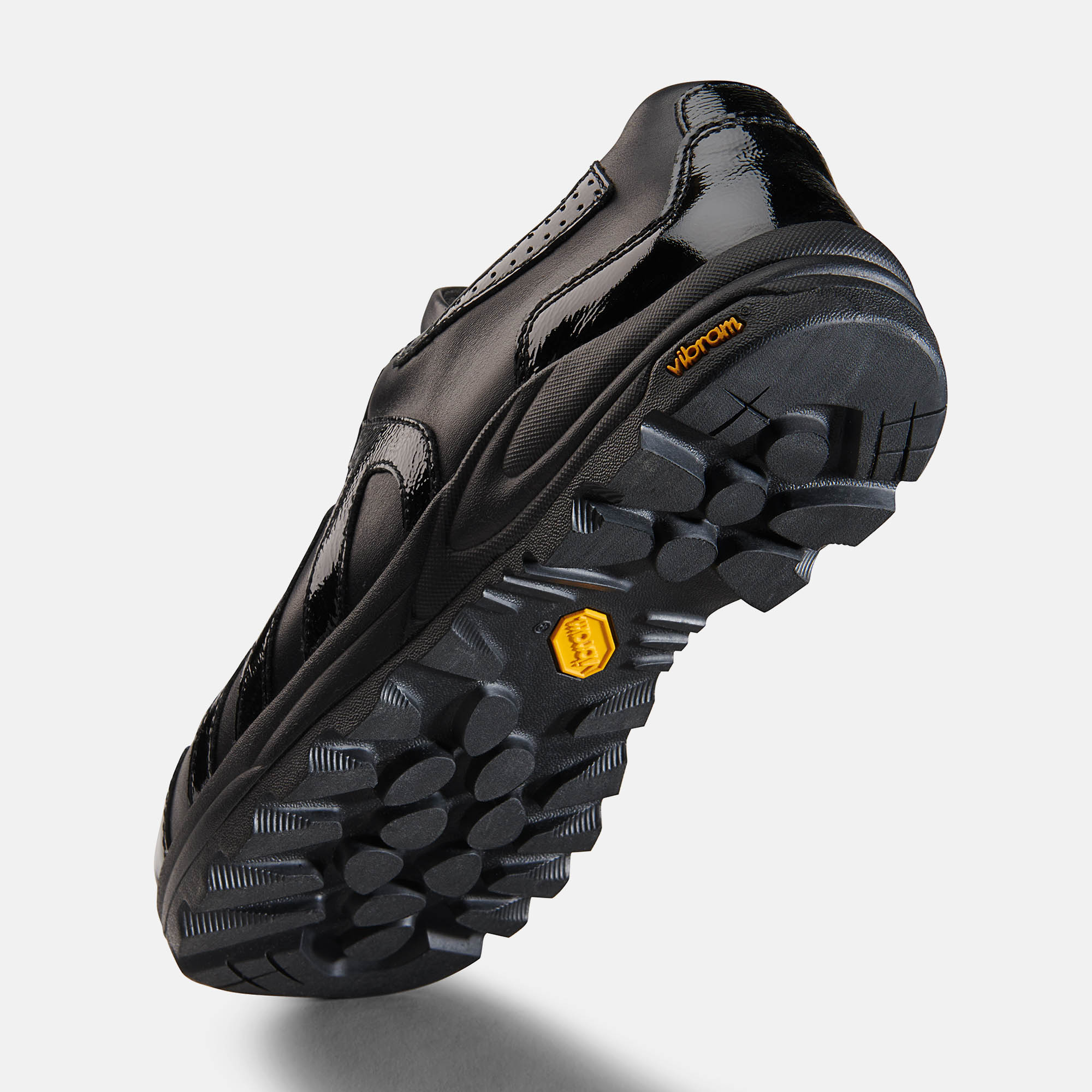 BÄR Schuhe Damenschuhe Wanderschuhe Lady-Sport L schwarz Kalbnappaleder, Lackleder Seitenansicht