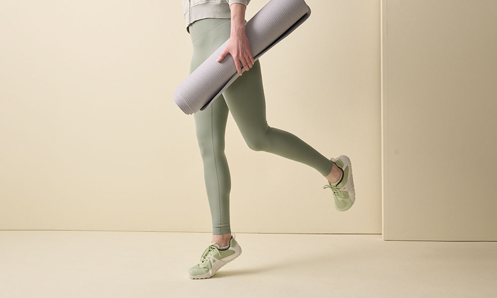 IDEAL YOGA COMPANION: